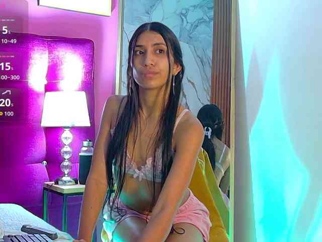 littleeemiily webcam