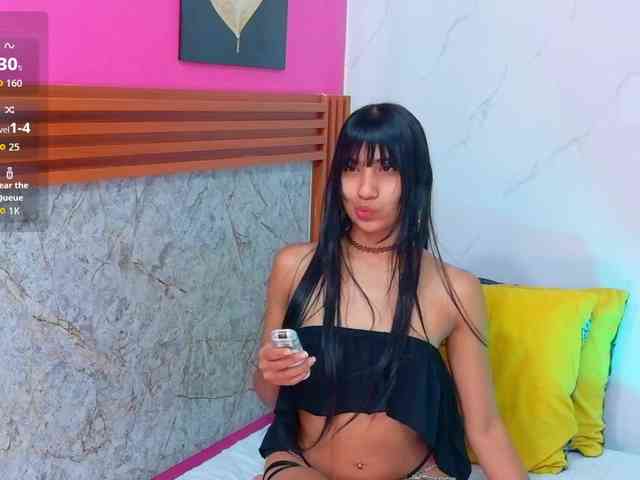 littleeemiily webcam
