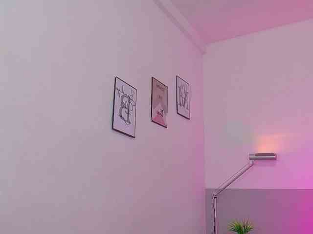littleeemiily webcam
