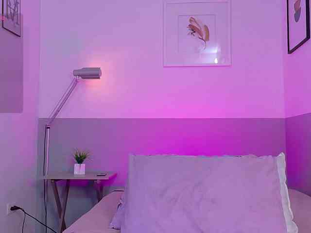 littleeemiily webcam