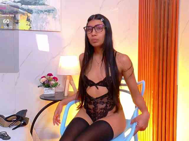 littleeemiily webcam