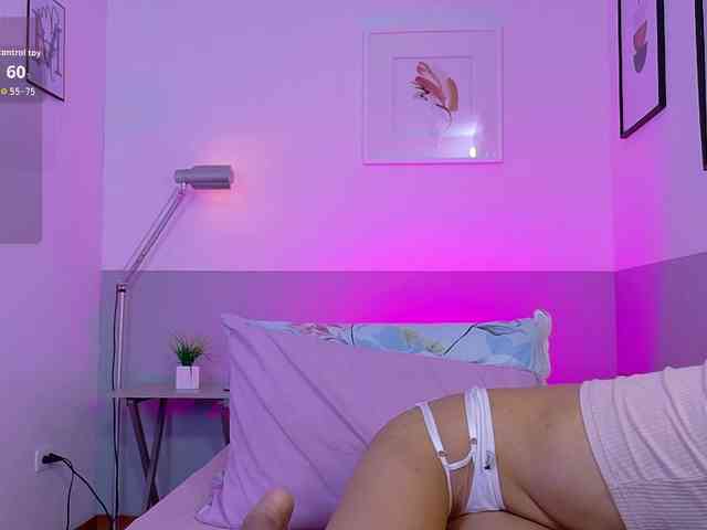 littleeemiily webcam
