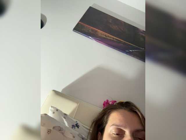 ReveMignoneX live cam on BongaCams