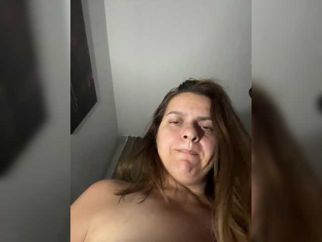 Camgirl ReveMignoneX sur Bongacams