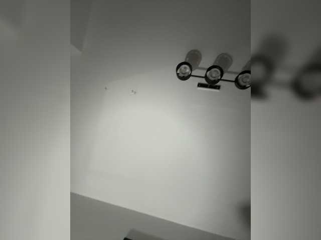 ReveMignoneX live cam