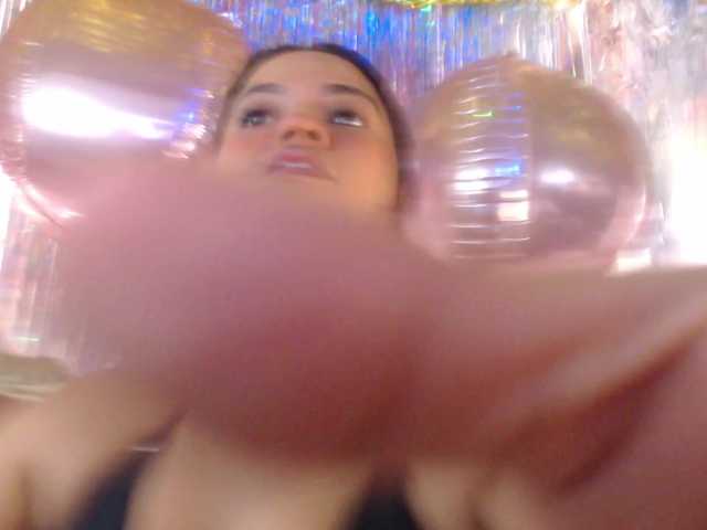 Badmommmy's BongaCams show and profile