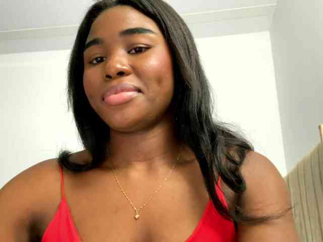 Sara_muscle webcam