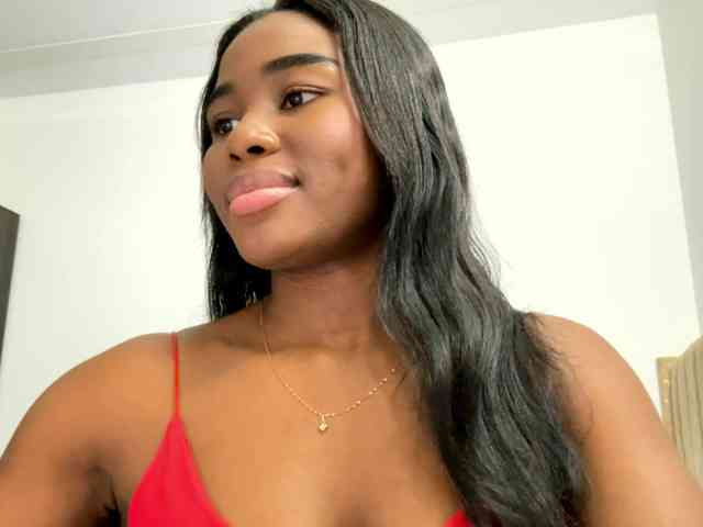 Sara_muscle webcam
