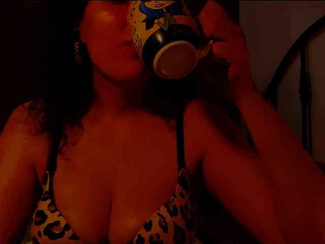 Suriats Sex Cam Show