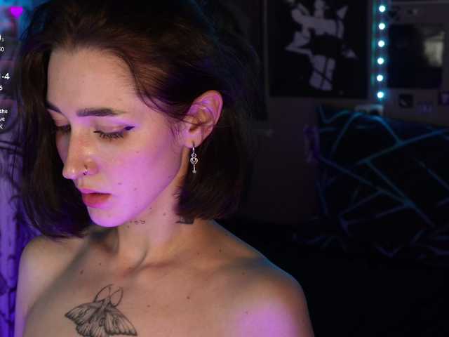 Diana-Dii live cam on BongaCams