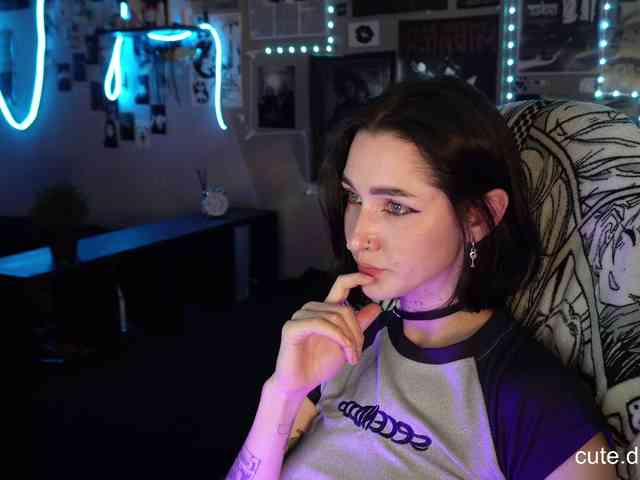 _okak_'s cam show statistics and live stream