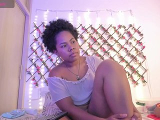 naughtyebonyy's Live Webcam