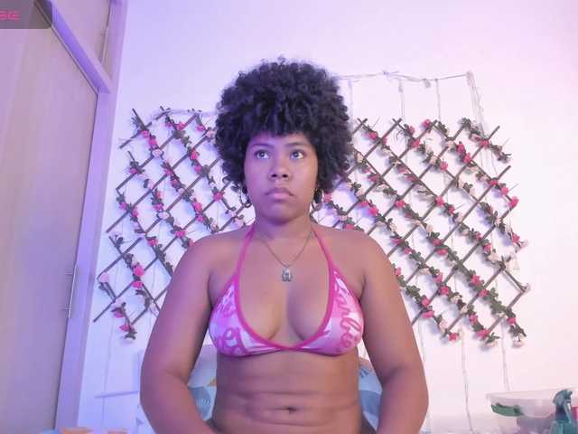 naughtyebonyy live cam on BongaCams