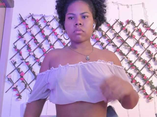 naughtyebonyy live cam on BongaCams