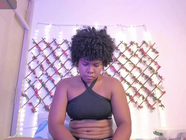 naughtyebonyy live cam on BongaCams