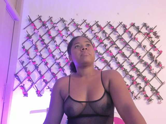 naughtyebonyy live cam on BongaCams