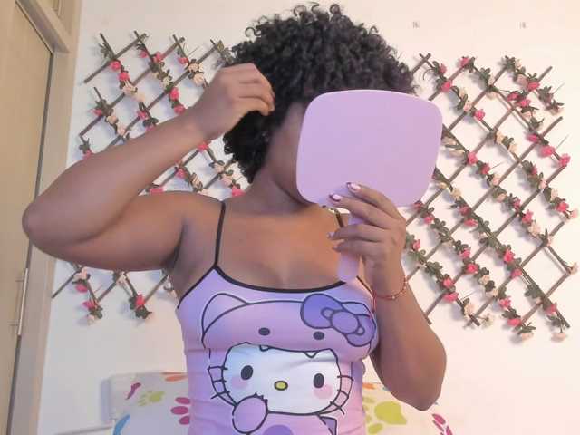 naughtyebonyy live cam preview