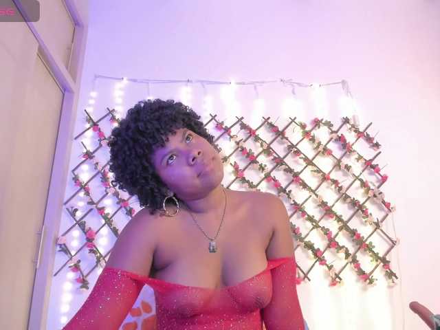 naughtyebonyy live cam on BongaCams