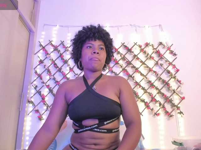 naughtyebonyy live cam on BongaCams