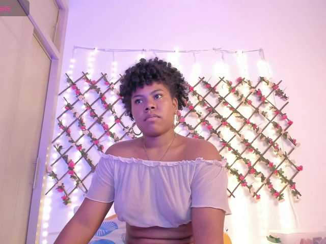 naughtyebonyy live cam on BongaCams