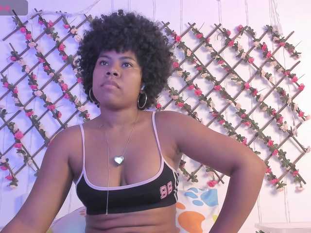 naughtyebonyy live cam on BongaCams