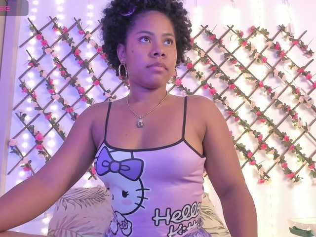 naughtyebonyy live cam on BongaCams
