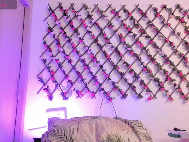 naughtyebonyy live cam on BongaCams