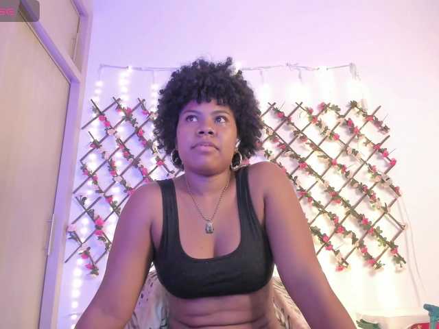 naughtyebonyy live cam on BongaCams