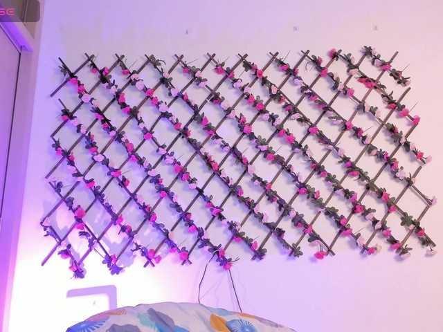 naughtyebonyy live cam on BongaCams