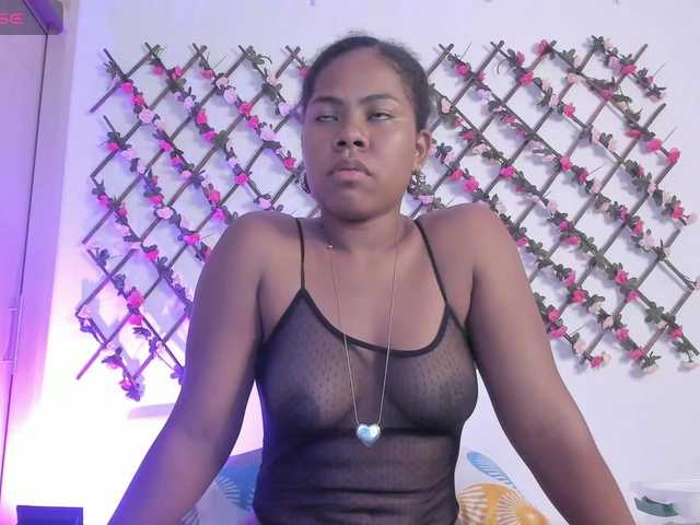 naughtyebonyy live cam on BongaCams