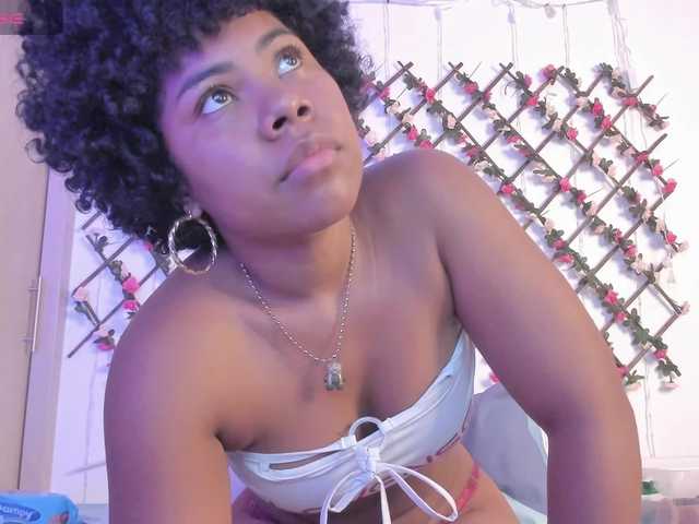 naughtyebonyy live cam on BongaCams