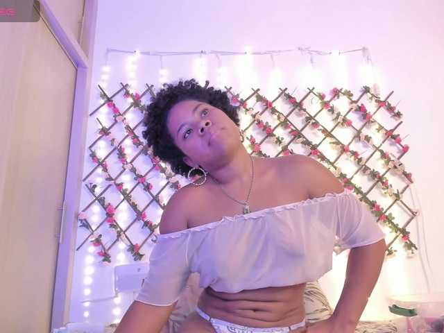 naughtyebonyy live cam on BongaCams