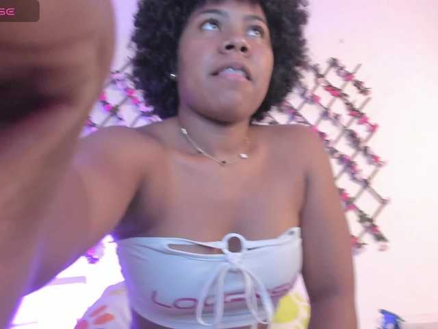 naughtyebonyy live cam on BongaCams