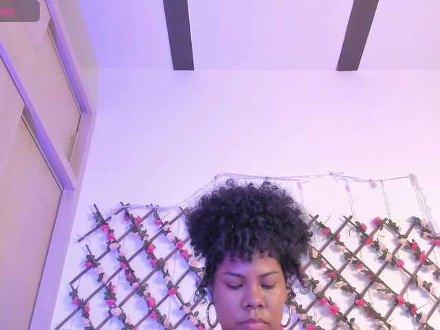 naughtyebonyy live cam