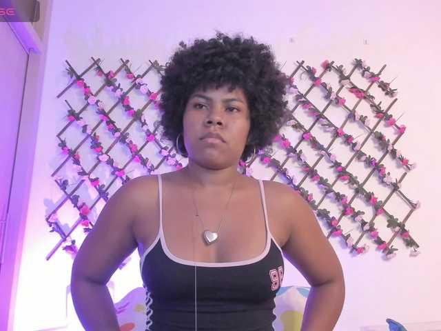 naughtyebonyy live cam on BongaCams
