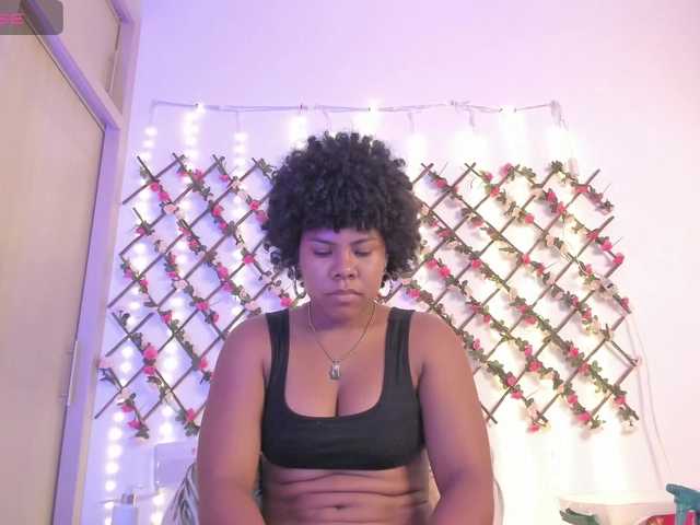 naughtyebonyy live cam on BongaCams