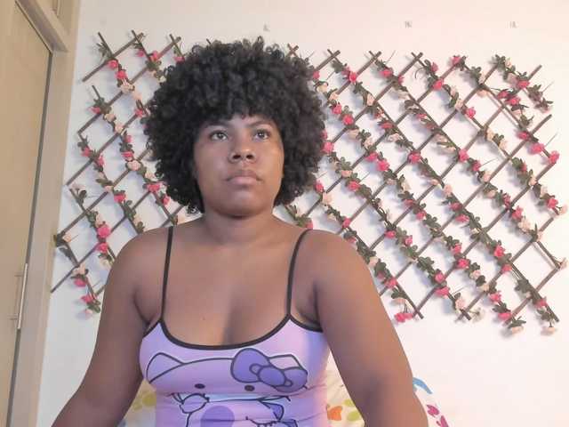 naughtyebonyy live cam on BongaCams