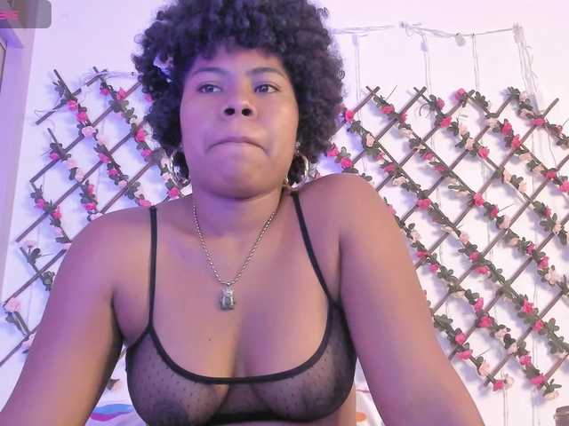 naughtyebonyy live cam on BongaCams