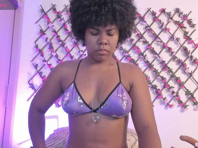 naughtyebonyy live cam on BongaCams