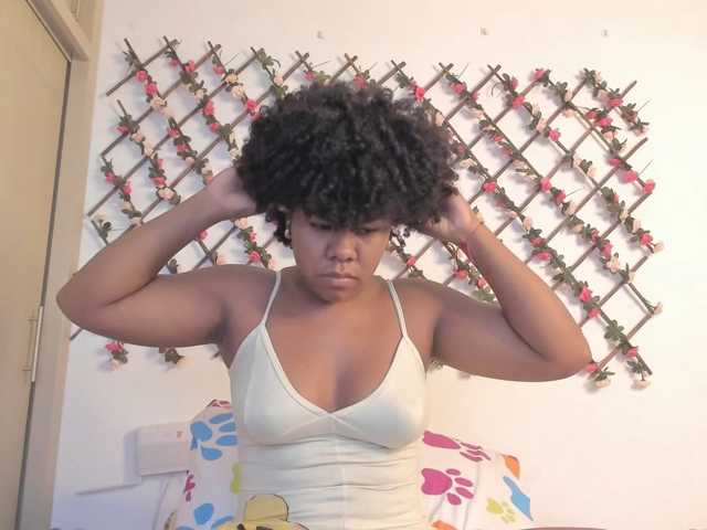 naughtyebonyy live cam on BongaCams