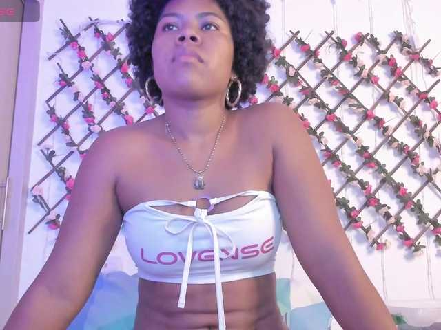naughtyebonyy live cam on BongaCams