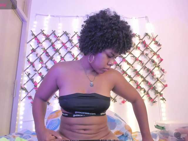 naughtyebonyy live cam on BongaCams