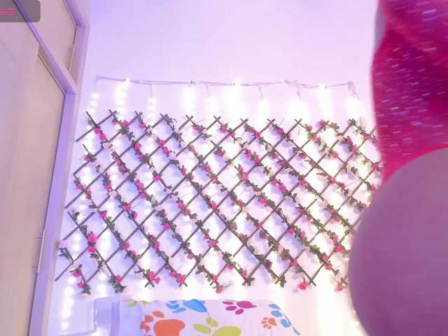 naughtyebonyy live cam on BongaCams