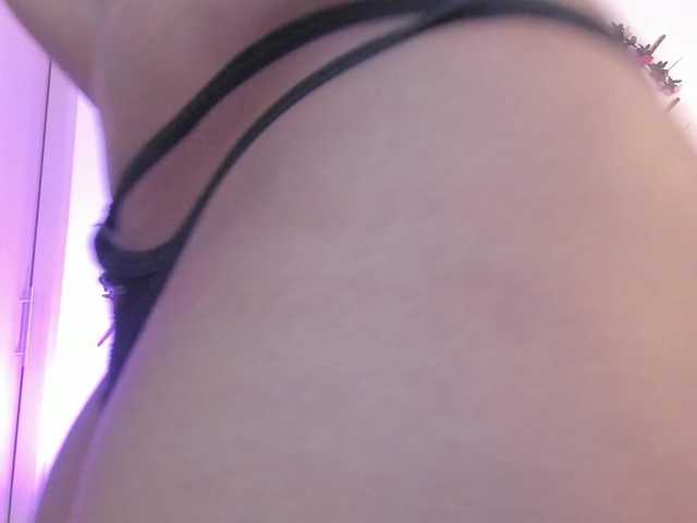 naughtyebonyy live cam on BongaCams