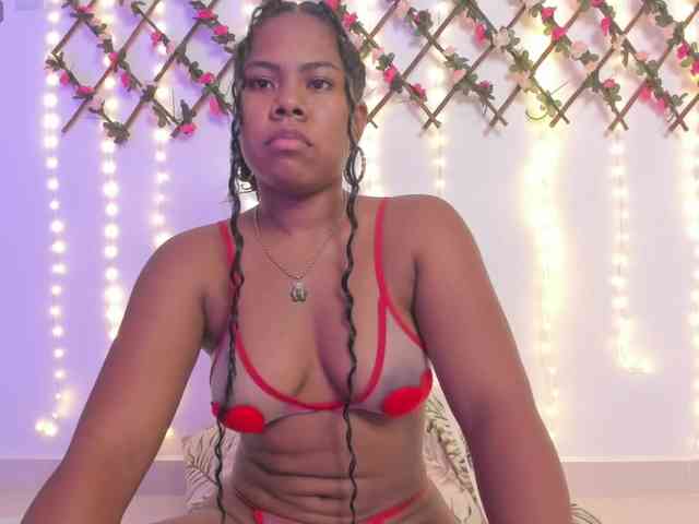 naughtyebonyy webcam