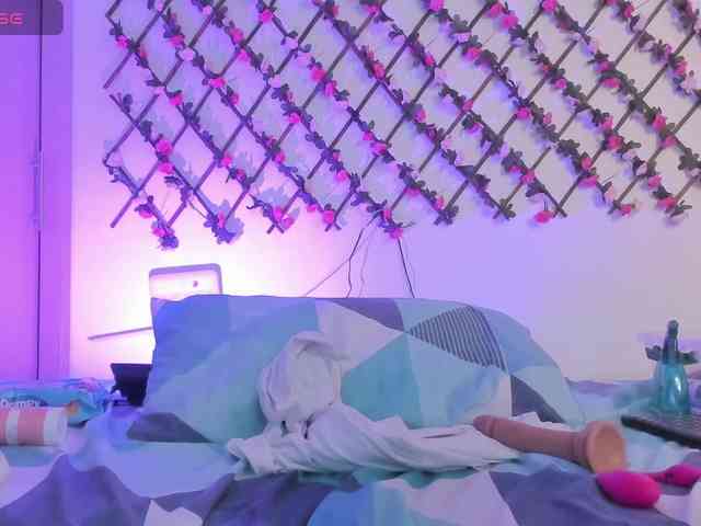 naughtyebonyy webcam