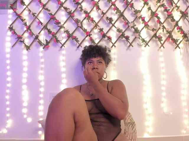 naughtyebonyy Live Webcam on BongaCams