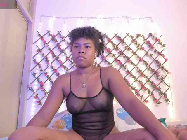 naughtyebonyy Live Webcam on BongaCams