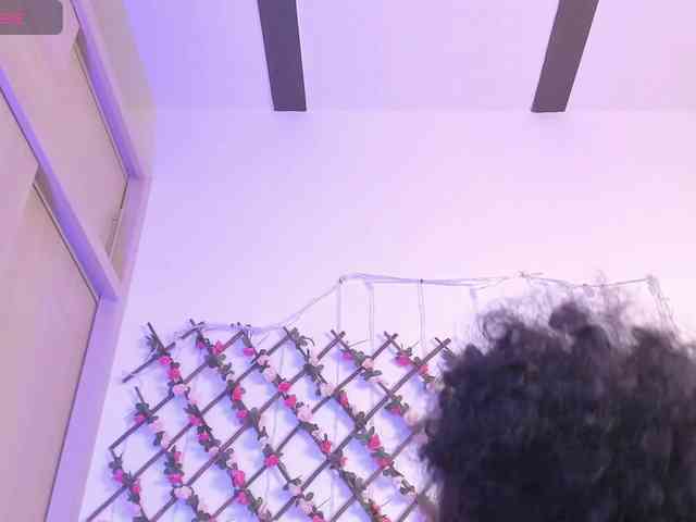 naughtyebonyy webcam
