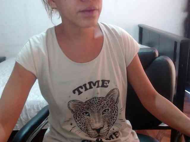 natalia-rouse Sex Cam Show